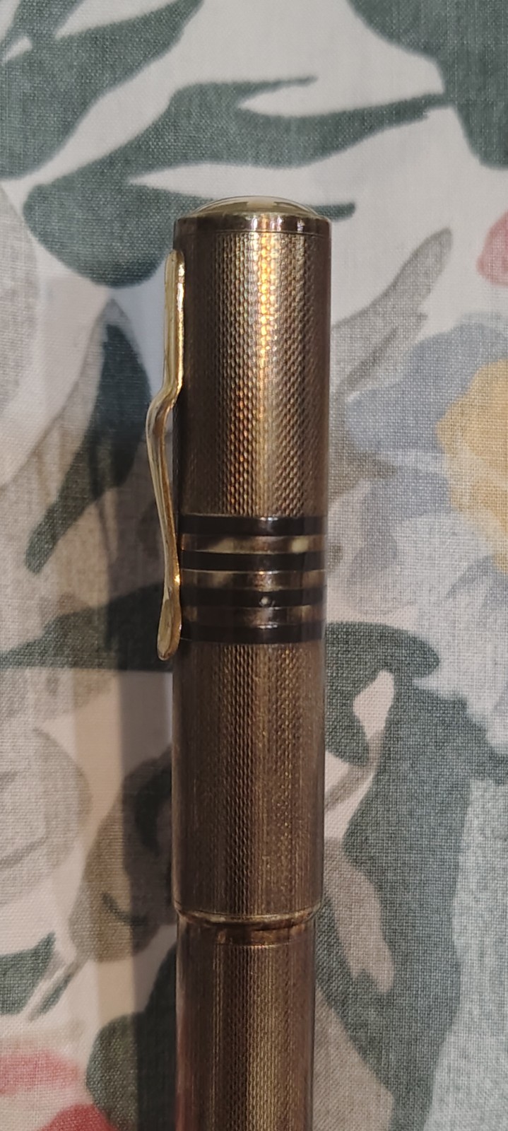 York Osmio 14k Gold Fine Flexible Point Nib Button Fill Fountain Pen Italy