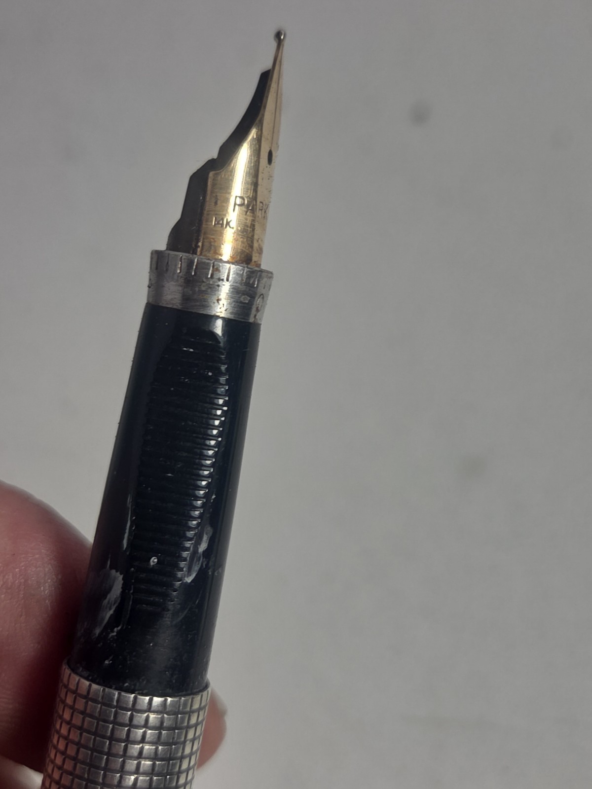 vintage parker sterling fountain pen 14 K Nib ( Broken Clip Please See Pics)
