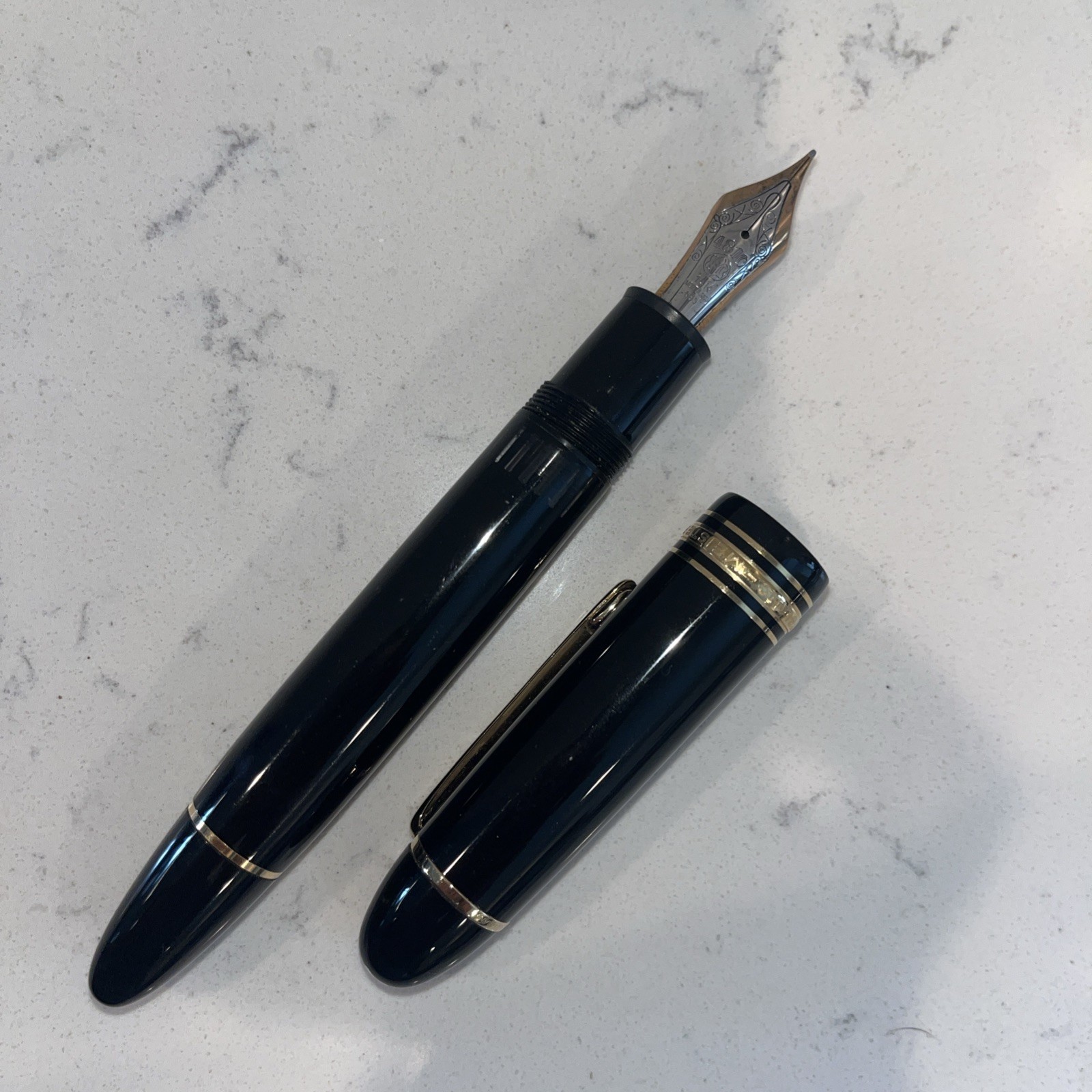 Montblanc Meisterstuck 4810 No 149 585 14k Fountain Pen 14K Gold