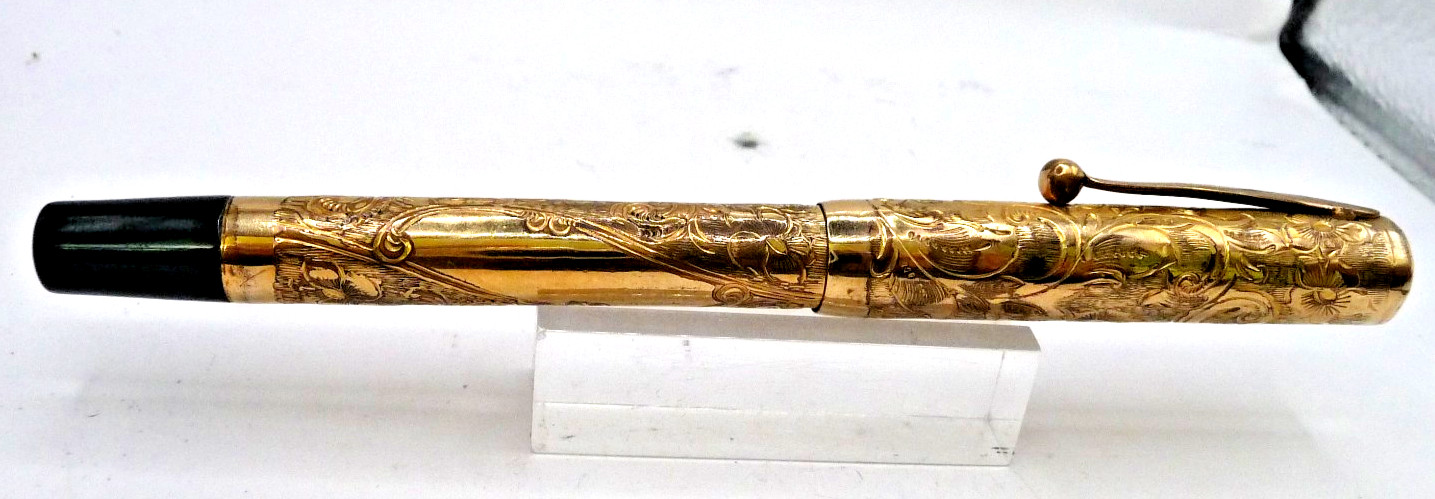 Sheaffer Vintage Gold Overlay Lever Fill Fountain Pen==restored–fine