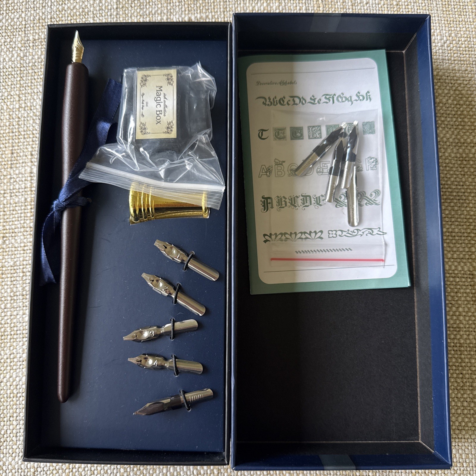 Vintage Fountain Pen Gift Set with Various size Nibs New