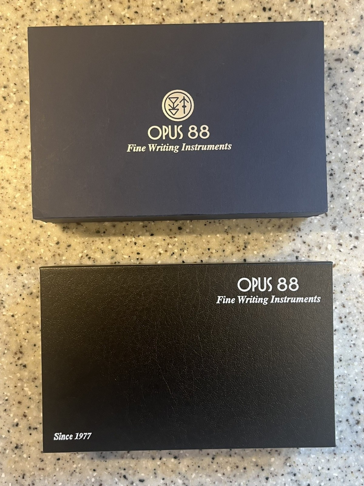 Opus 88 Omar fountain pen – EF nib – marbled green – new in original box