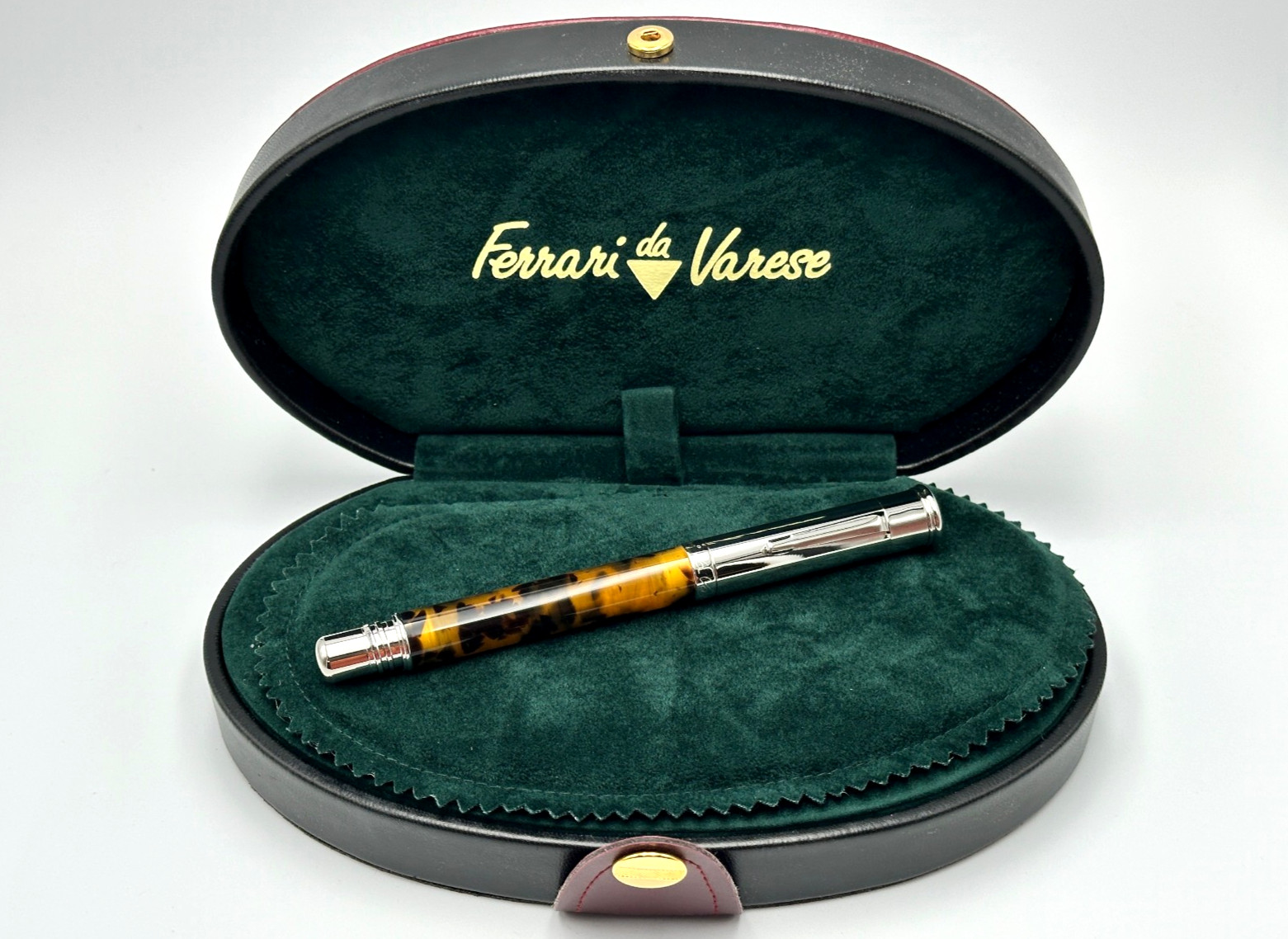 NOS FERRARI DA VARESE SPARTACUS AMBER OVERSIZED FOUNTAIN PEN ITALY M NEW BOXED