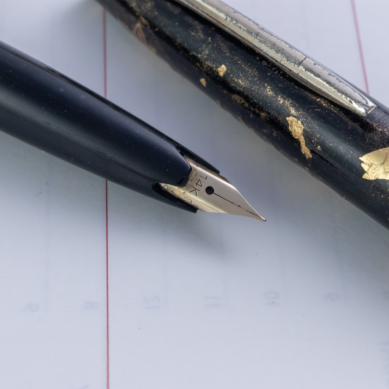 Vintage 1960s Sailor Momiji Ember Motif 14K Gold JIS Nib Pocket Fountain Pen