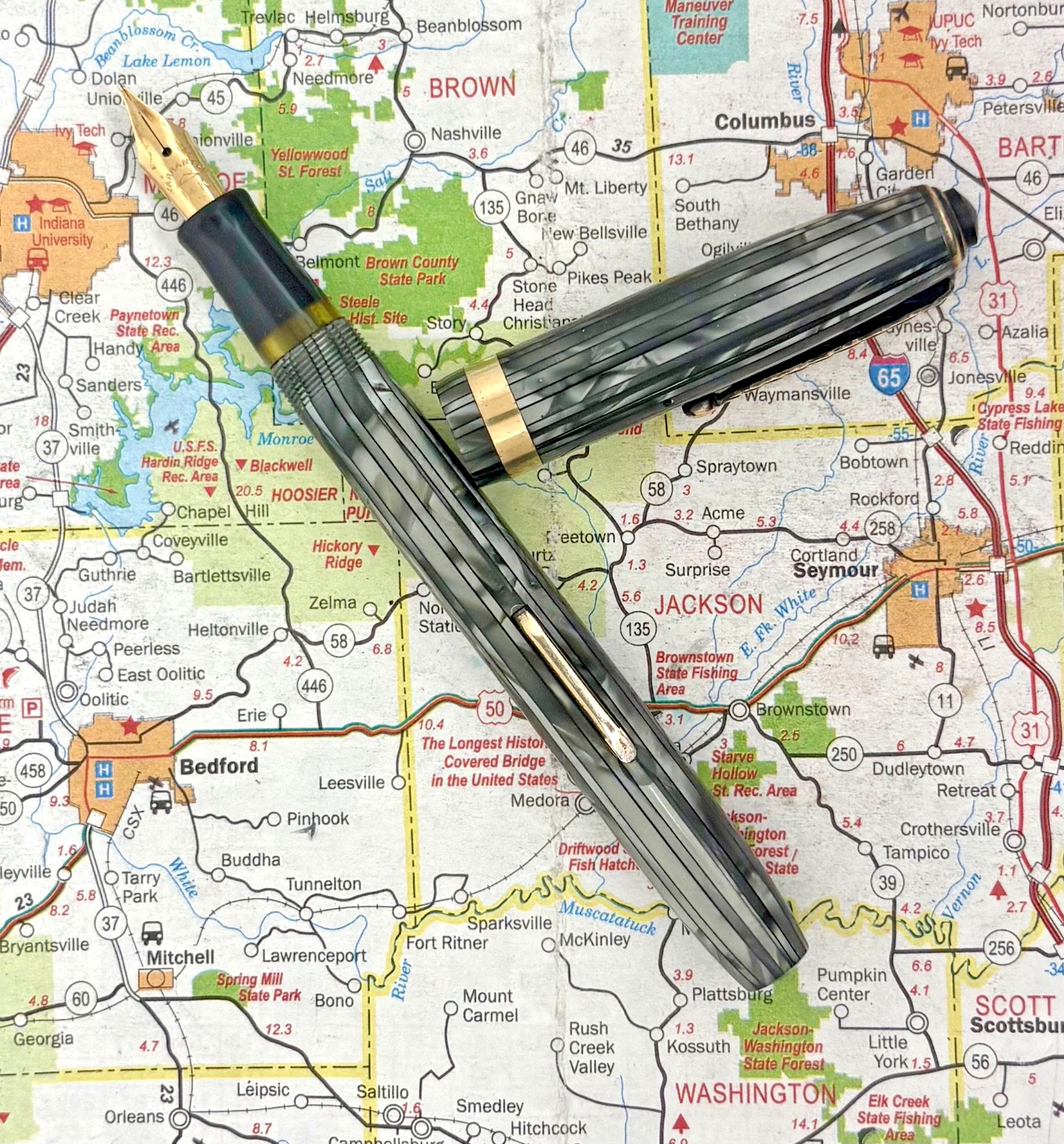 Vintage Art Deco Style King Fountain Pen, with warranted 14k gold Nib, Restored