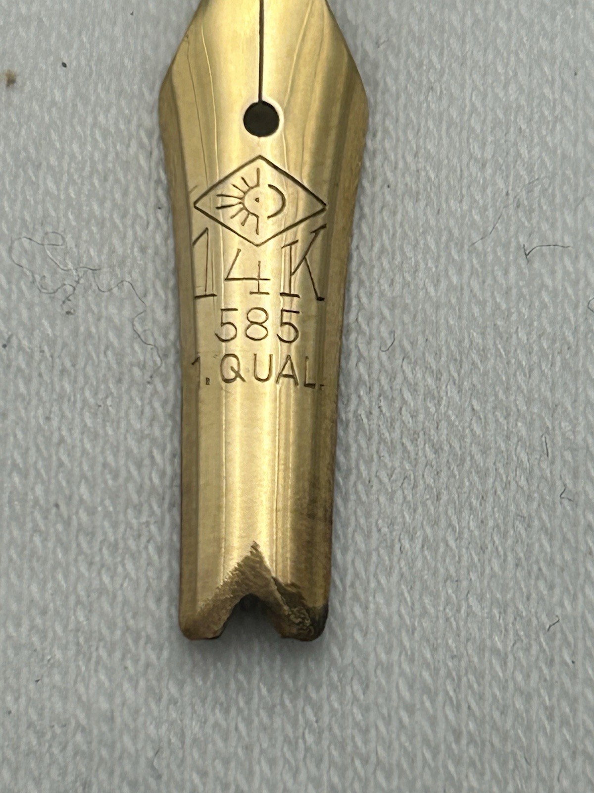 Vintage Nib, 14C Medium, unbranded-VG Condition