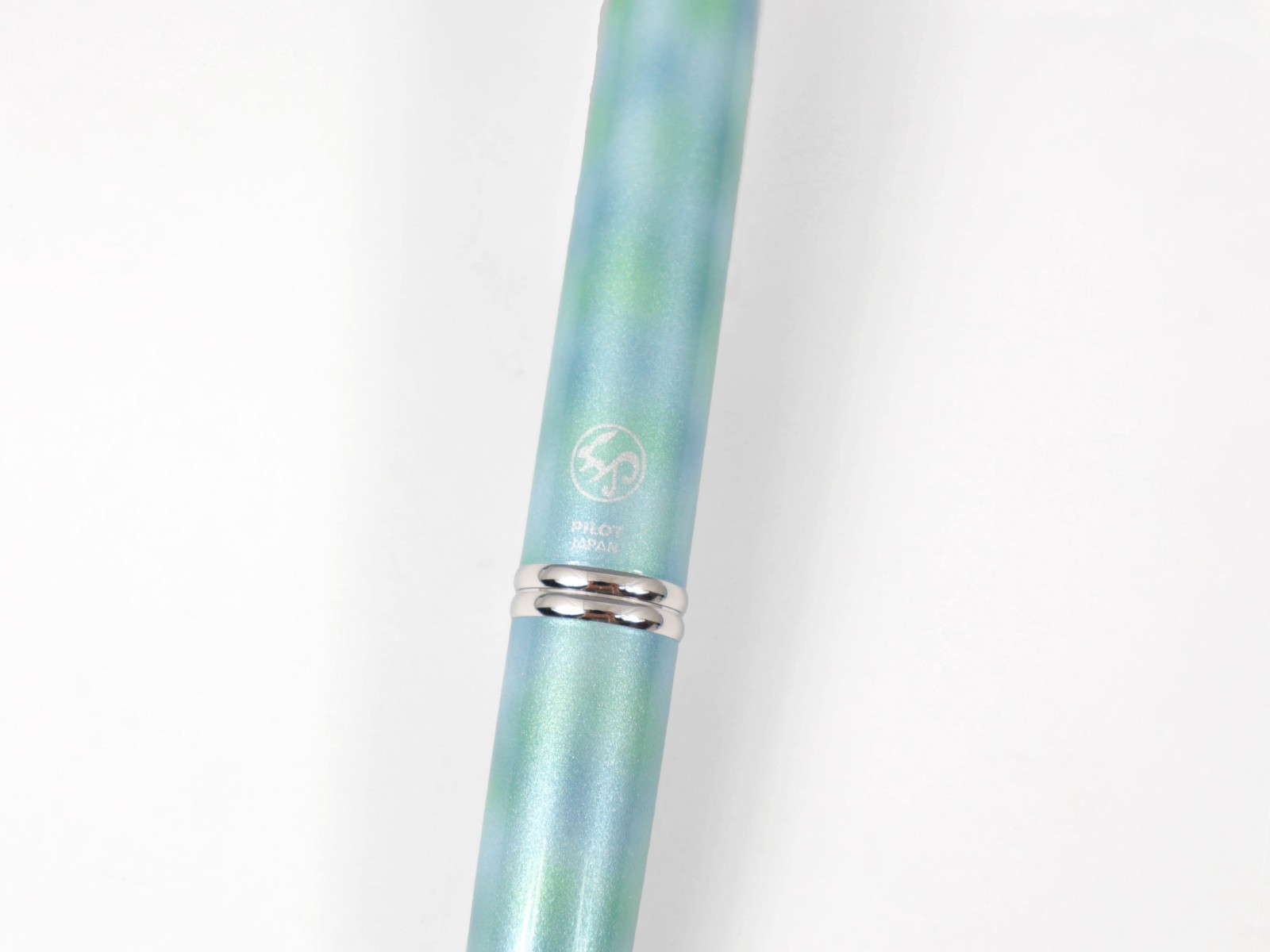 Pilot Capless Water Lilies by Monet 18K Usagiya Original Medium Fine FM