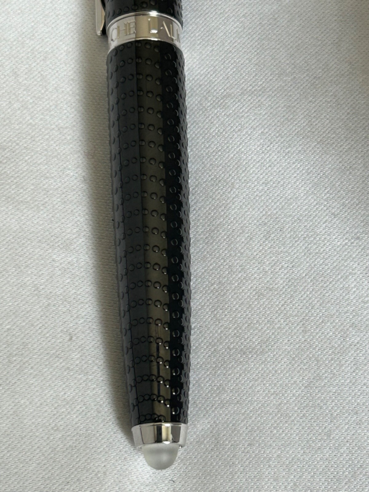 Caran d’Ache Lalique Crystal Limited Edition 999 FP, 18K M Nib-Mint