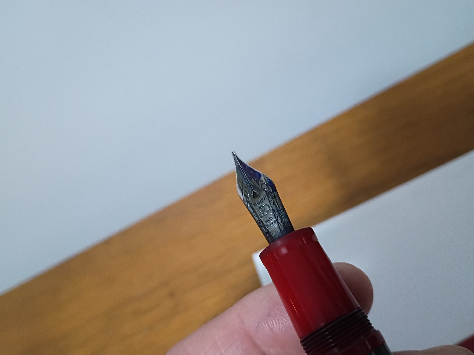DELTA ALFA ROMEO FOUNTAIN PEN ITALY 1135 18KT NIB