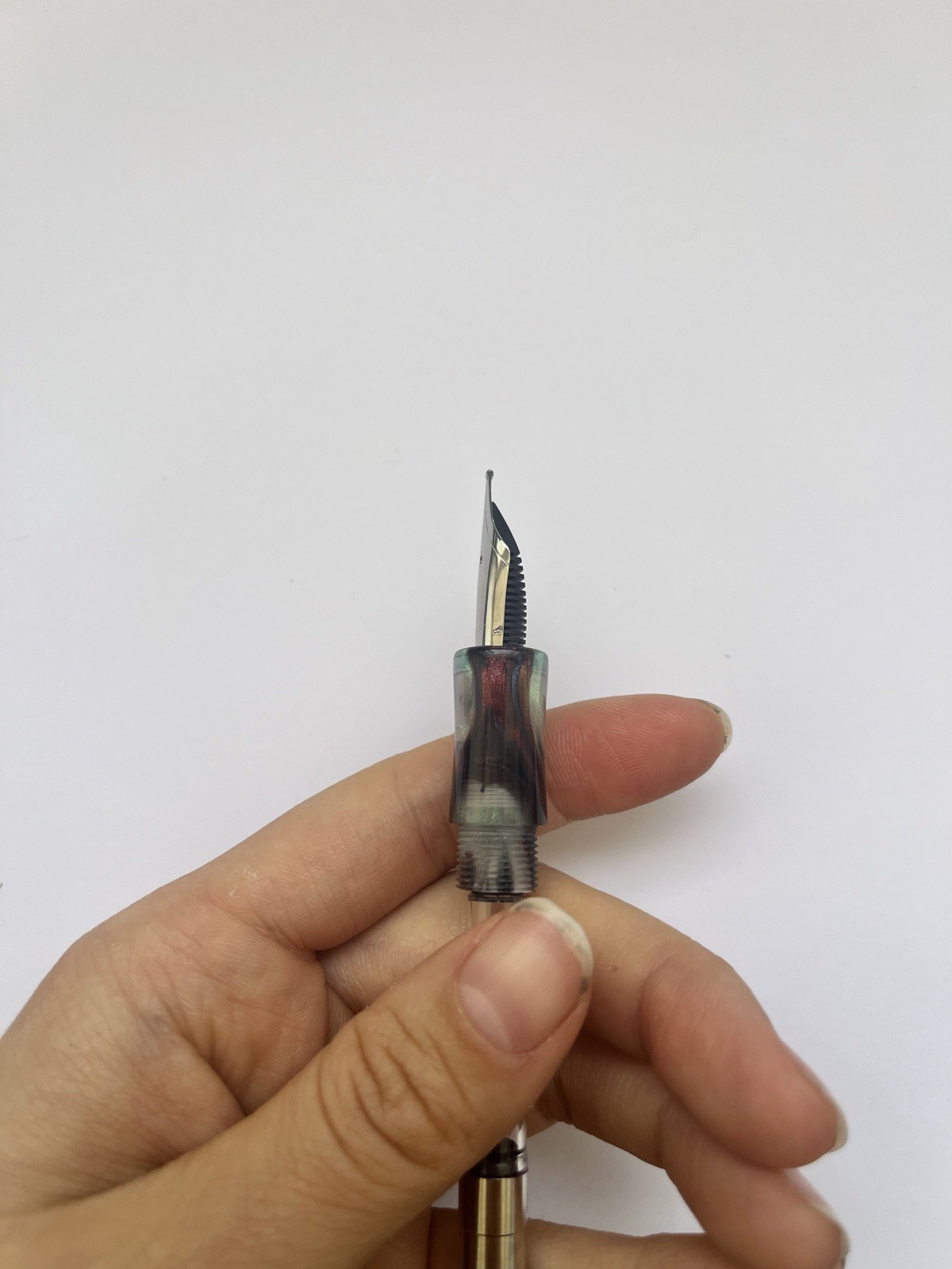 New Just Turnings Fountain Pen Resin Overpour Broad Nib Writing Rainbow Sparkle