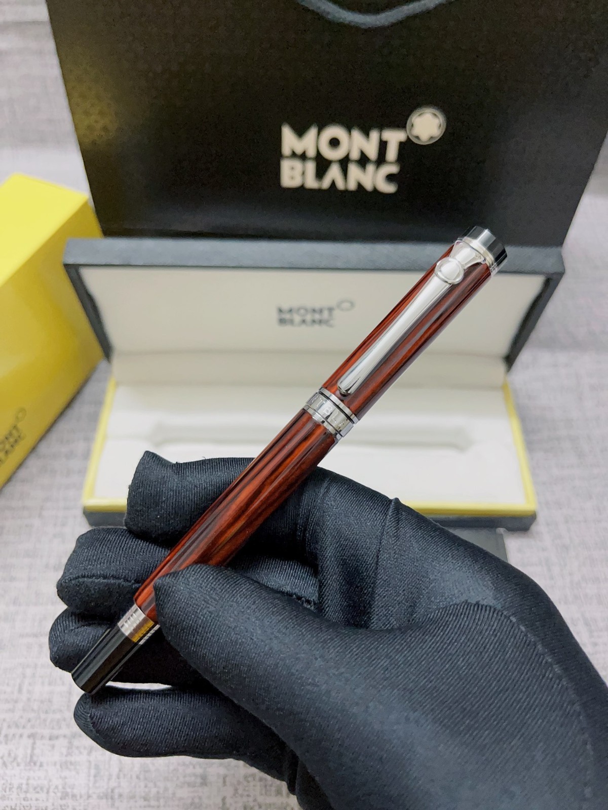 Montblanc Meisterstuck Burgundy Brown Gold Trim Fountain Pen Box Set