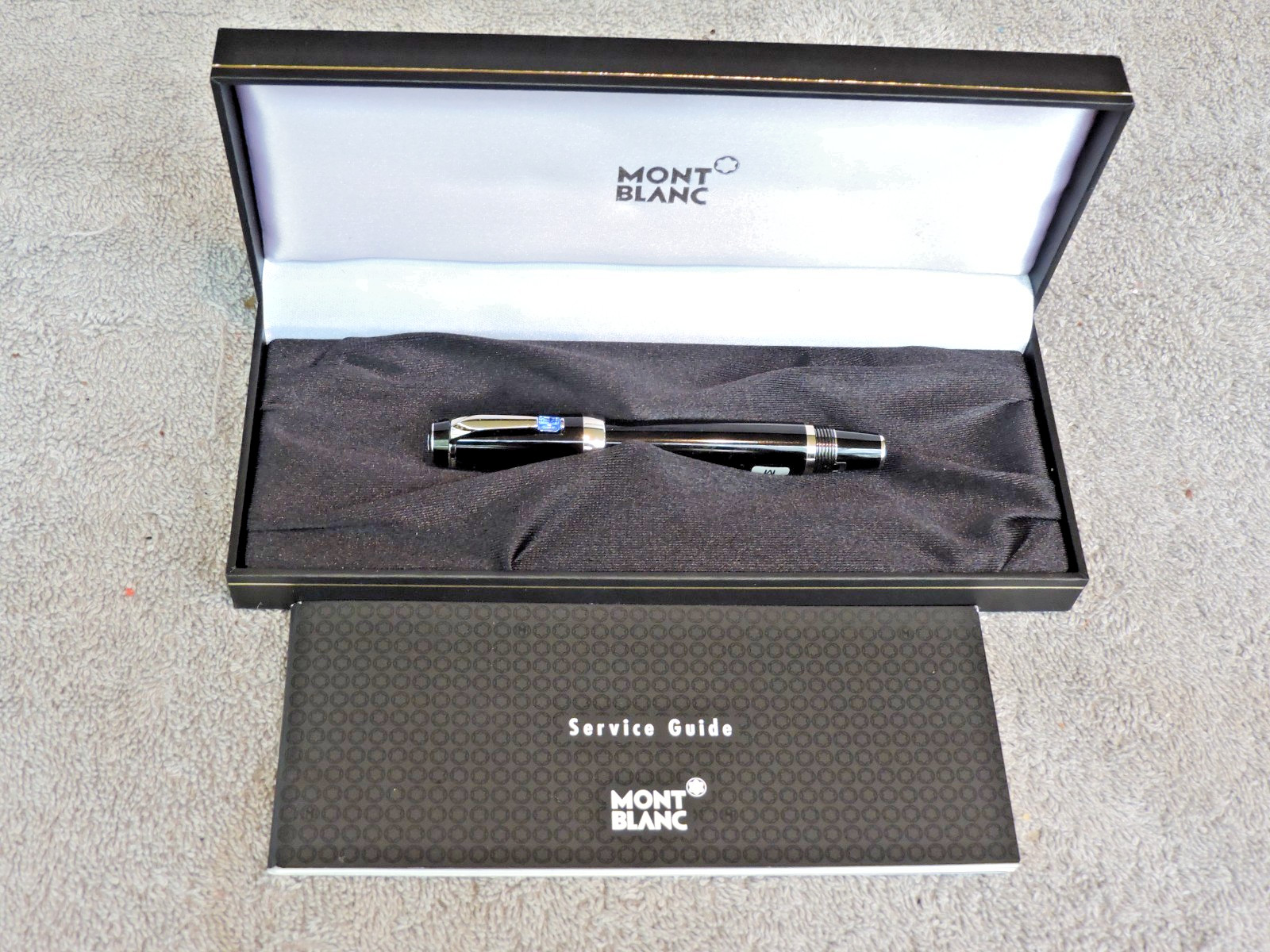 Montblanc Boheme Fountain Pen Retractible Blue Sapphire Stone 14k Medium New