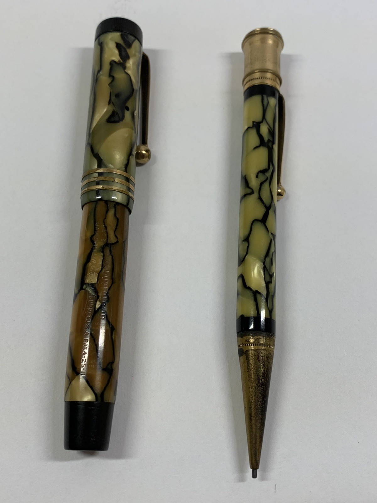vintage parker duofold green / black pearl fountain pen and pencil set ( 5″ )