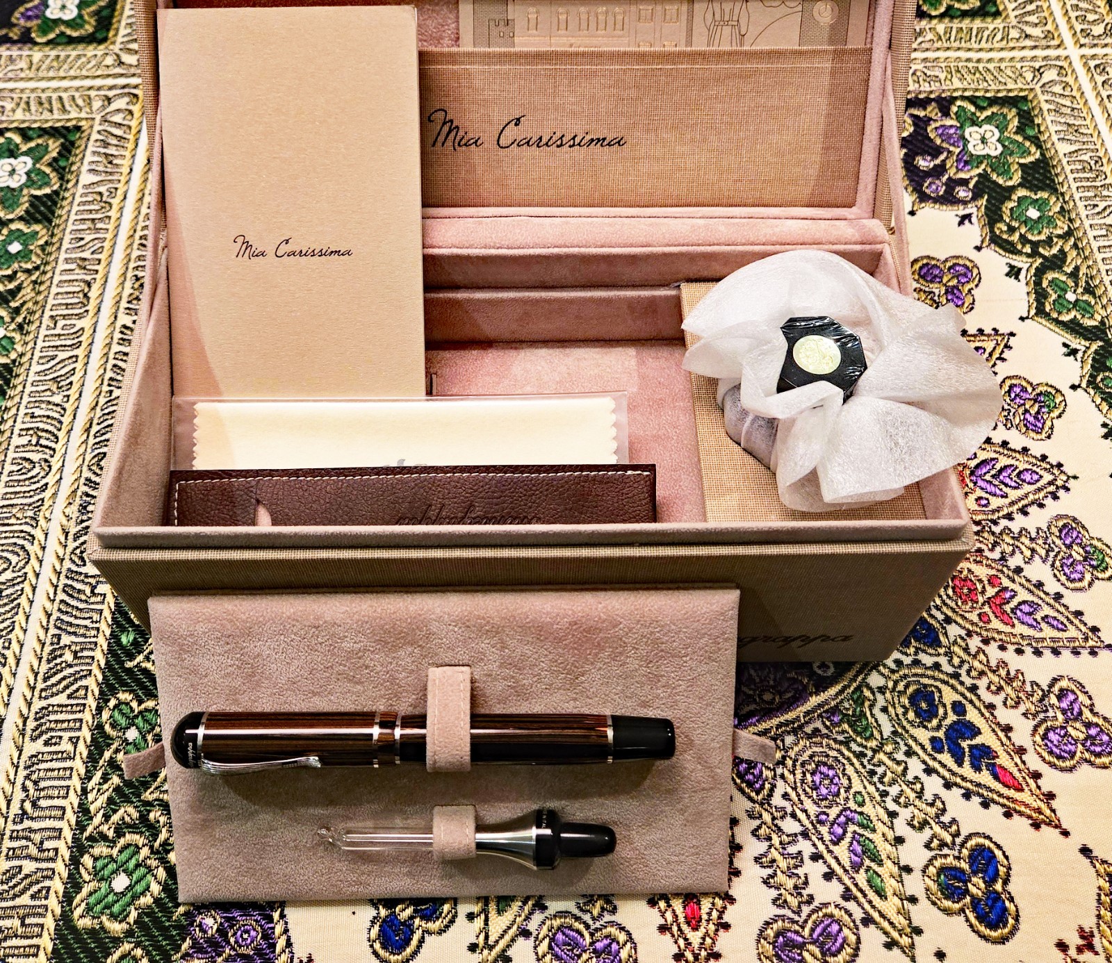 Montegrappa Mia Carissima Ebonite Fountain Pen Limited Edition – Updated Model