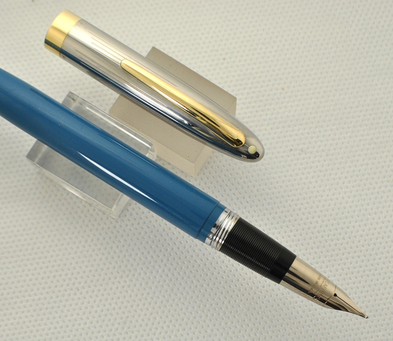 Very Nice Pastel Blue Snorkel Clipper, Smooth Med Palladium Nib, RESTORED