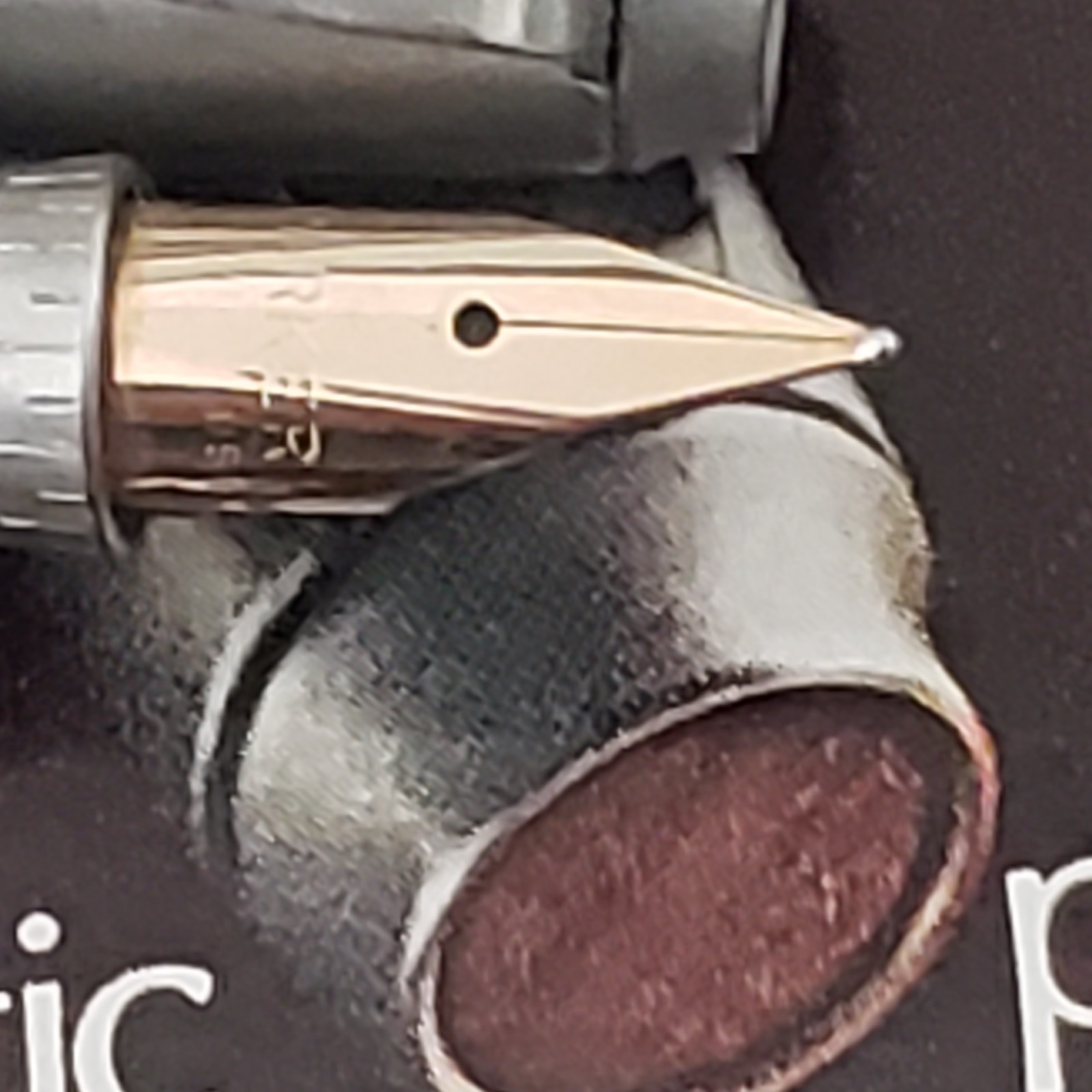 1975 Parker 75 Bicentennial Fountain Pen Made Pewter Cap & Barrel 14k Golf M Nib