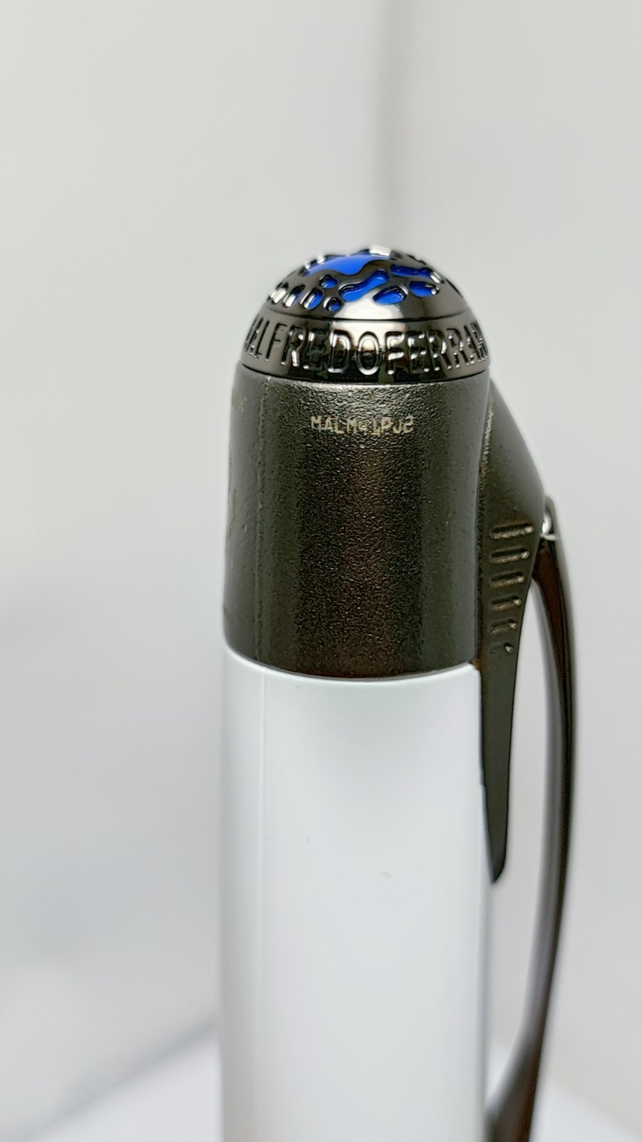 Montblanc Great Characters Enzo Ferrari Black Nib Fountain Pen | Empty Refill