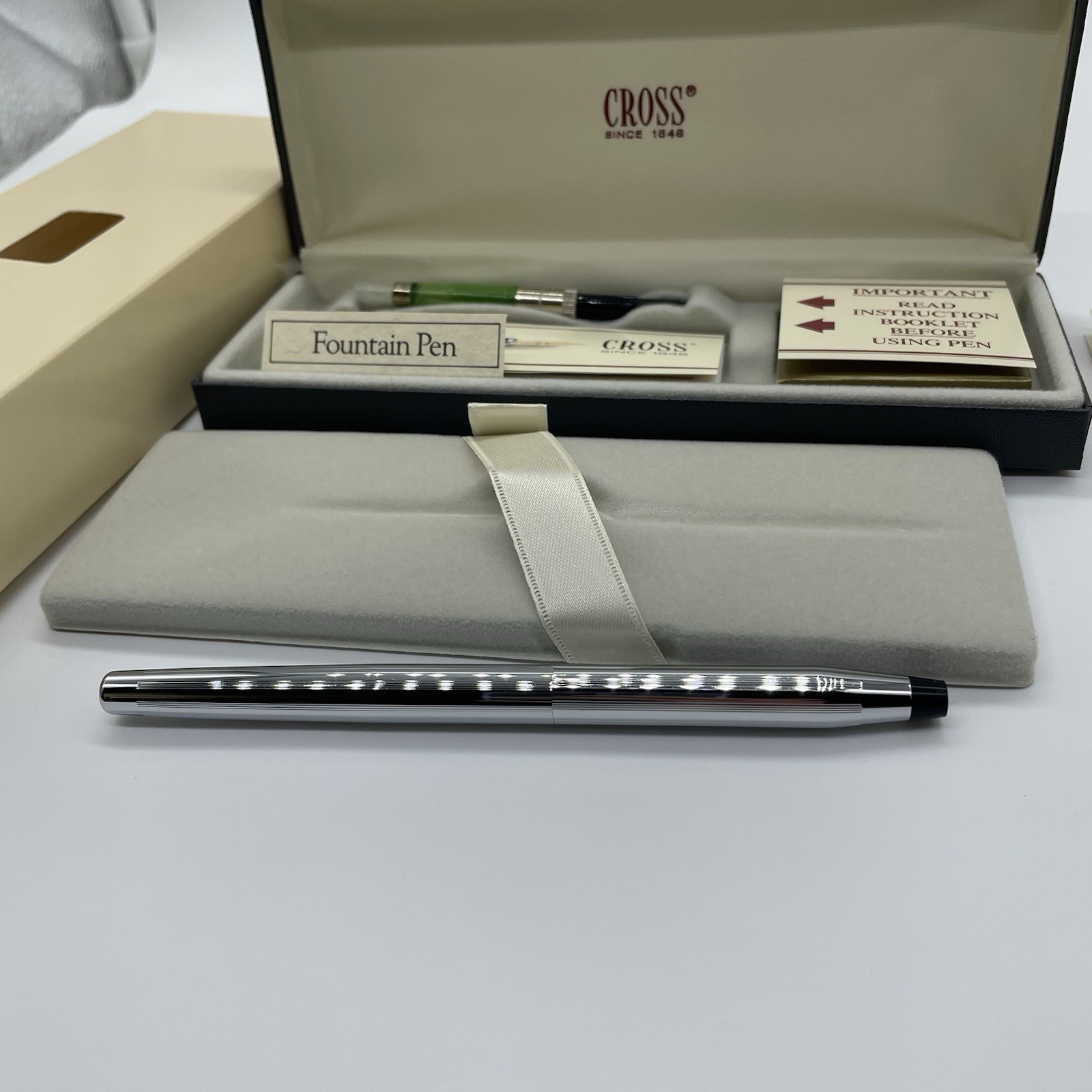 VINTAGE 3506 CROSS CHROME CLASSIC CENTURY LINE FOUNTAIN PEN M IN CASE W BOX!