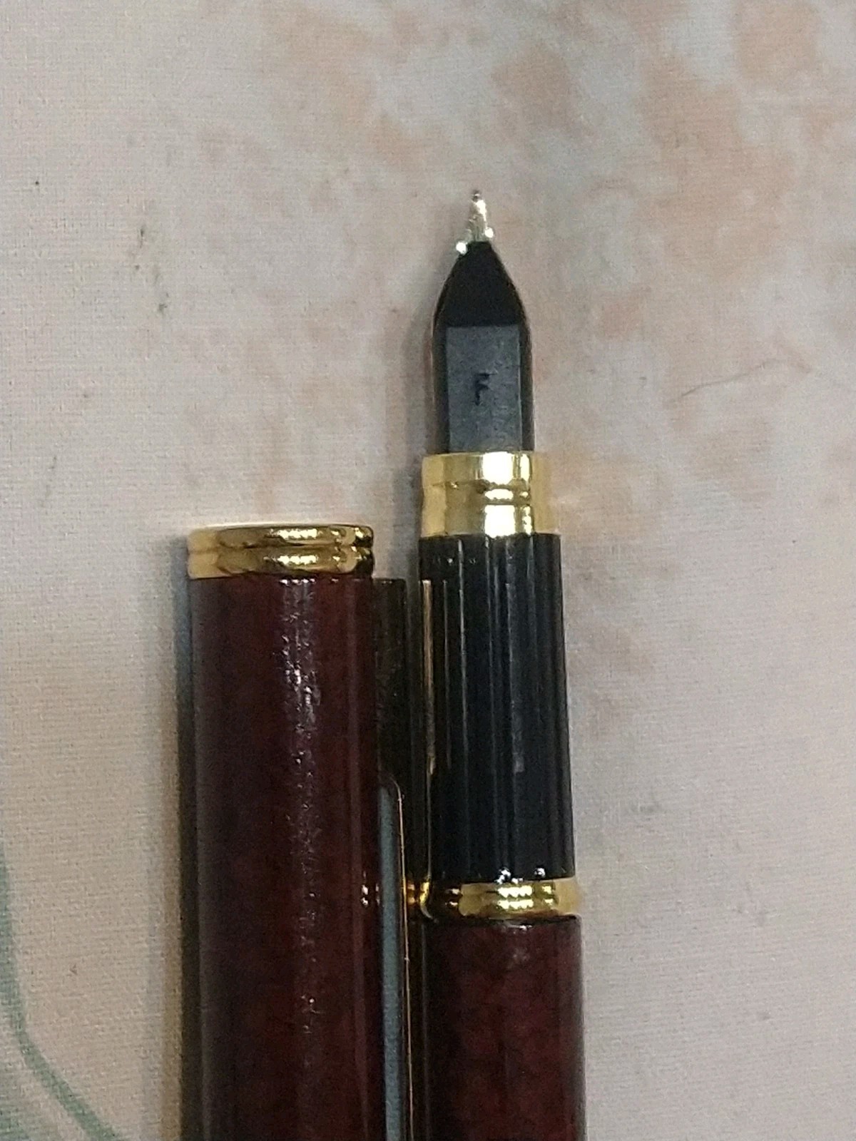 waterman Exclusive Brown Marble Laque Fountain With 18k Gold Fine Nib France