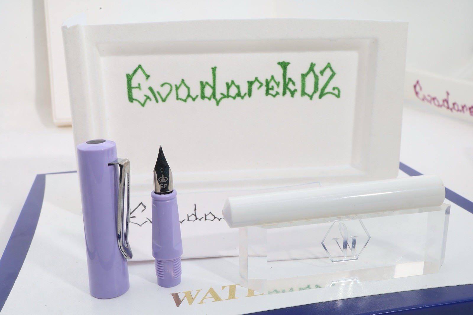 Unbranded Fountain Pen, White/Violet CT, New