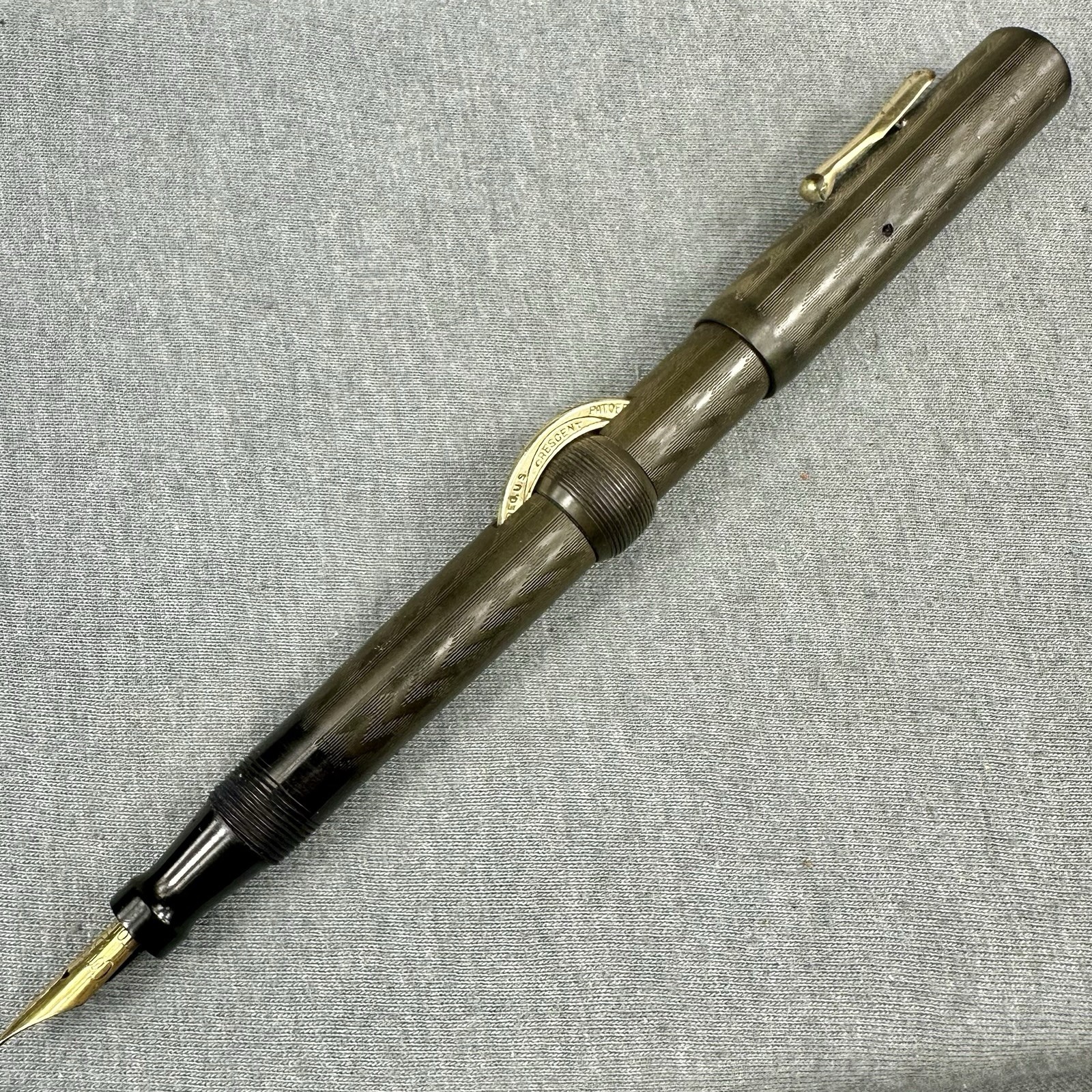 Conklin Crescent Fountain Pen Hard Rubber 14k Conklin Nib Crack In Cap New Sac