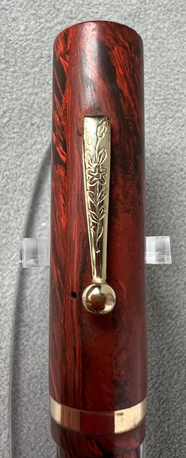 O/S LINCOLN MOTTLED RHR, [F] 14k nib, E Condition
