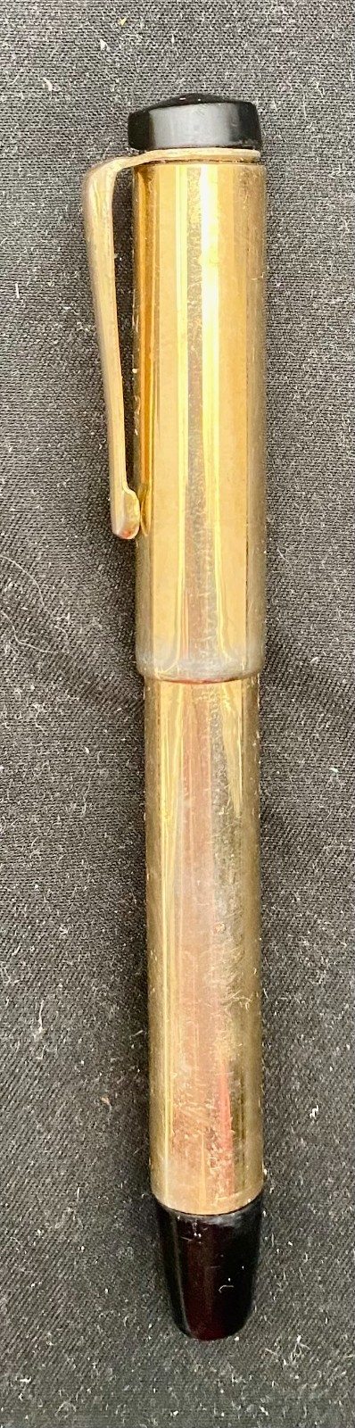 RARE USA GUILLOCHE GOLD FILLED FOUNTAIN PEN, DURATIP 14k “2” NIB Nr 2233, c1950