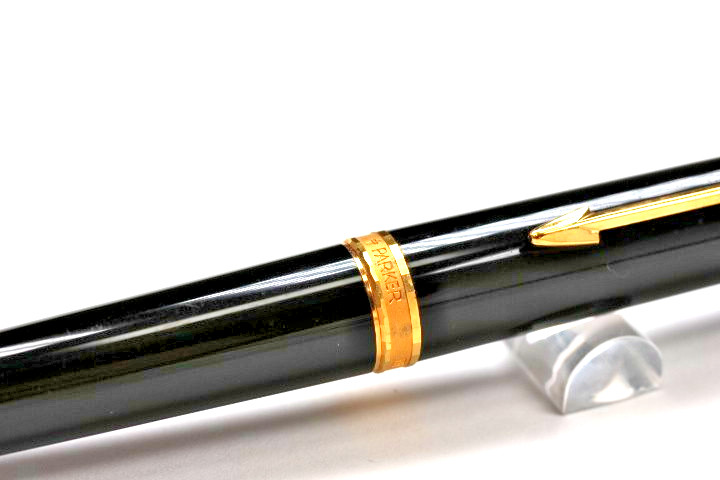 PARKER PREMIER FOUNTAIN PEN HAS CUSTOM GROUND NIB TO A MEDIUM REVERSE OBLIQUE