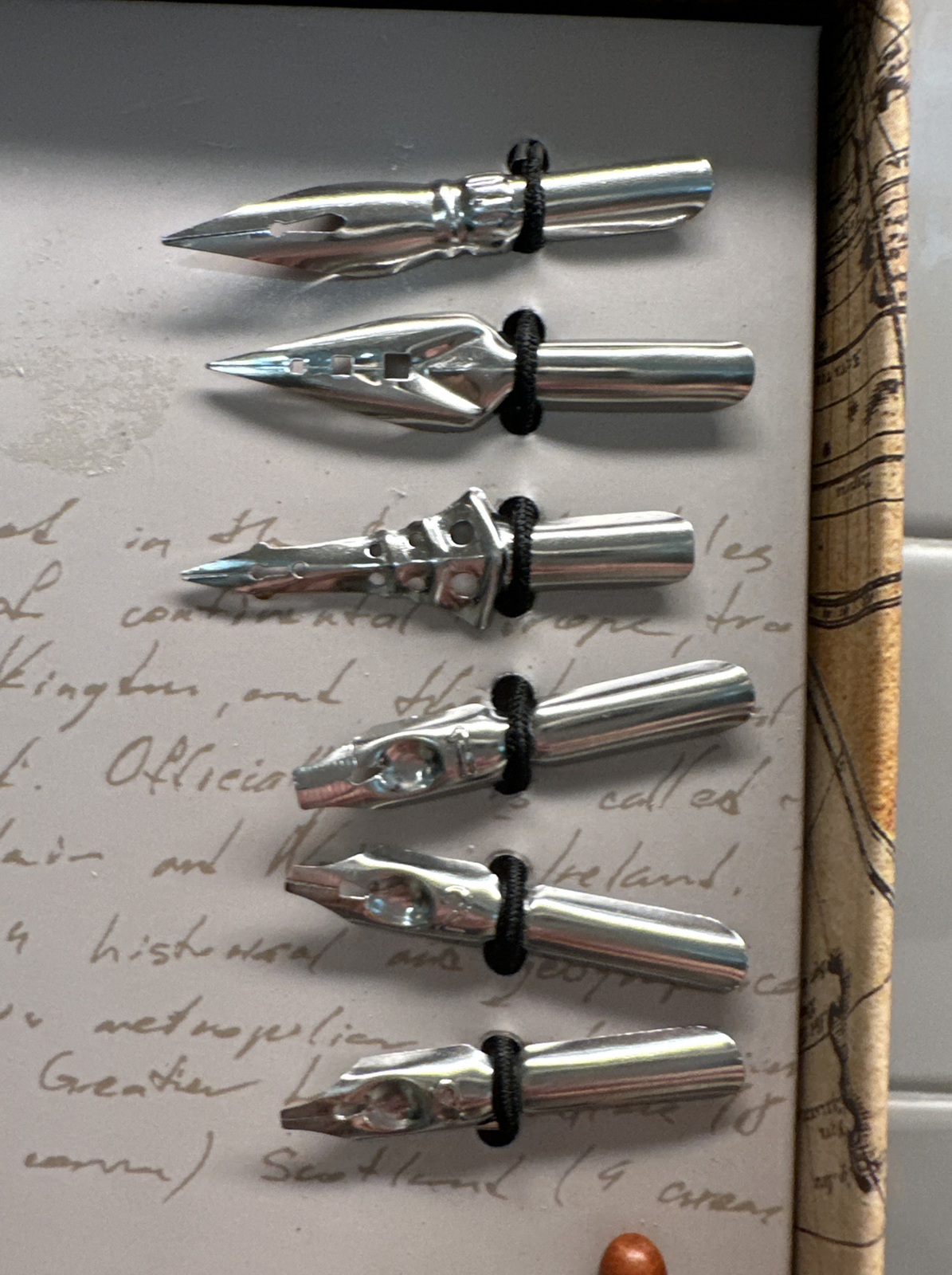 Schowe 11 Piece Calligraphy Writing Set In Decorative Box, Preowned LN Condition