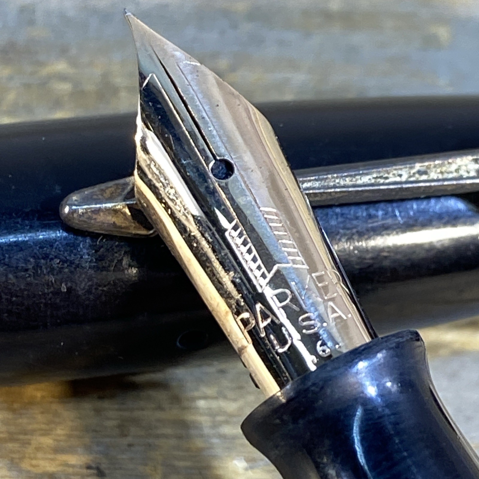 Vintage 1940s Parker Vacumatic Black Fountain Pen -Untested- Nice Condition