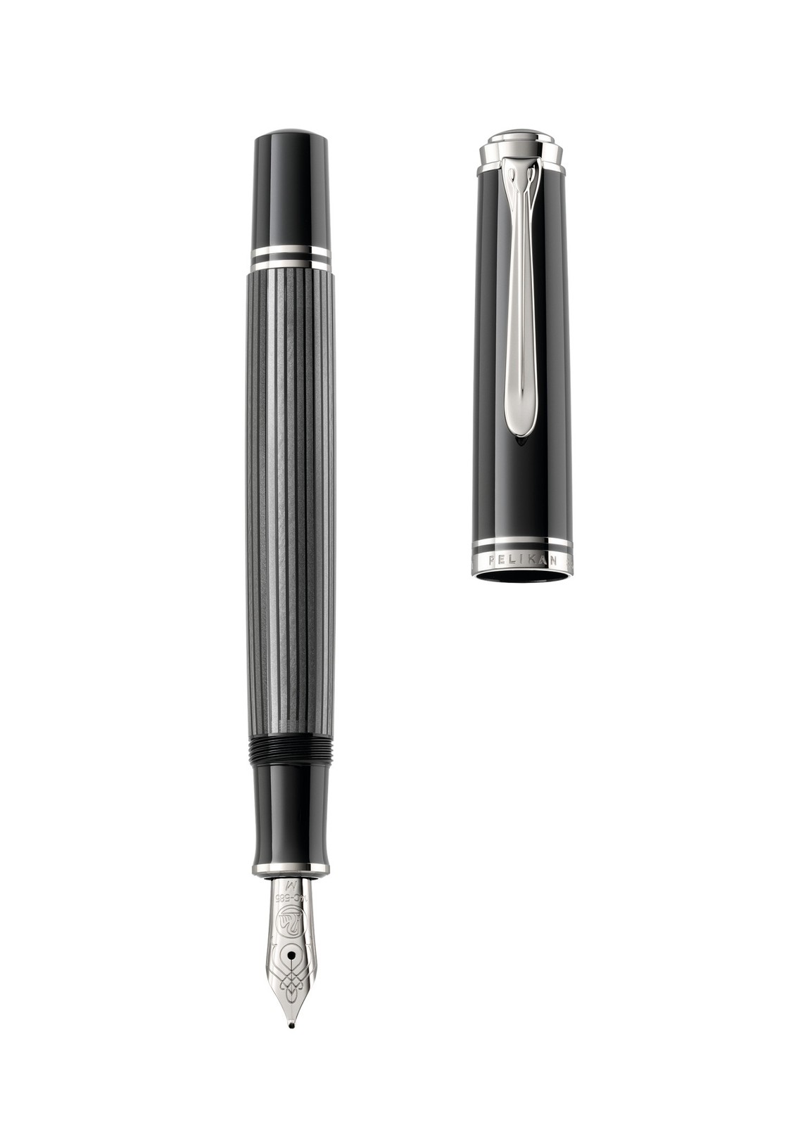 Pelikan Souverän M605 Stresemann Fountain Pen EF