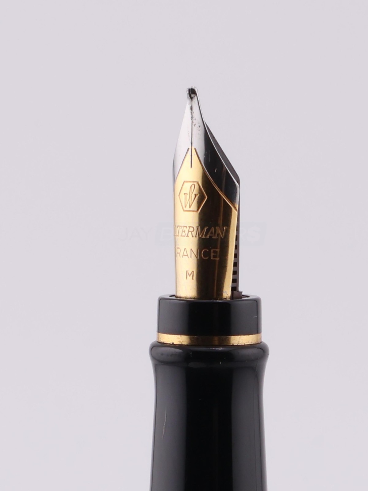 Waterman Expert Fountain Pen Burgundy/Red M Nib (Paris, France)