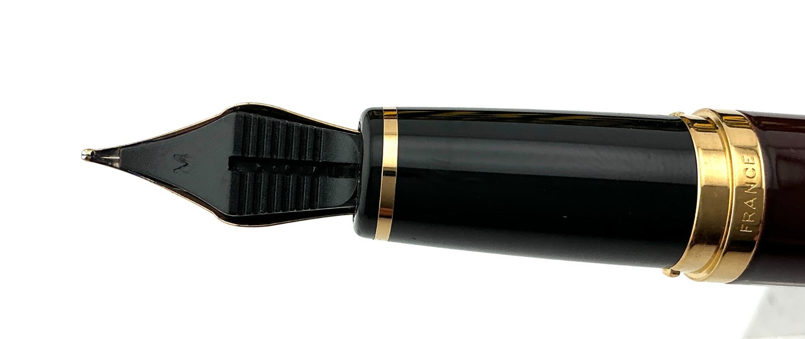 WATERMAN L’etalon Fountain Pen BURGUNDY 18K Med NEW