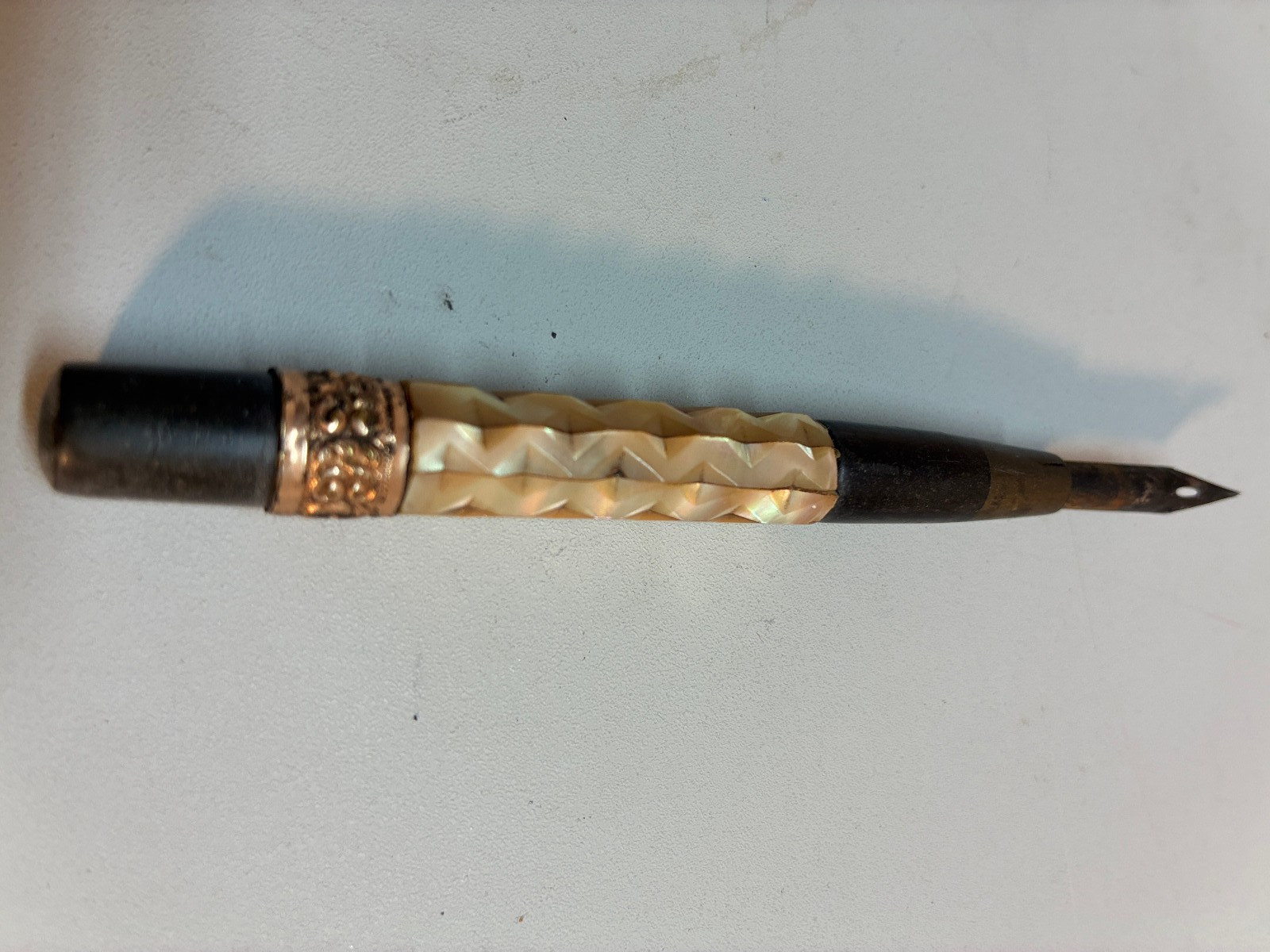 Vintage Mother Of Pearl Fountain Pen