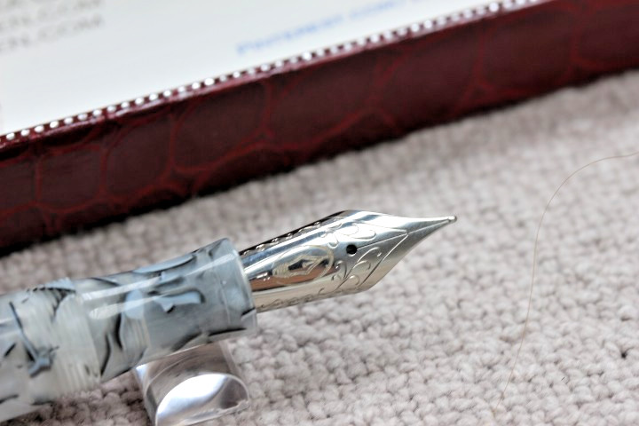 EDISON NOUVEAU 2018 WINTER PREMIERE FROST FOUNTAIN PEN FINE NIB NEW IN BOX