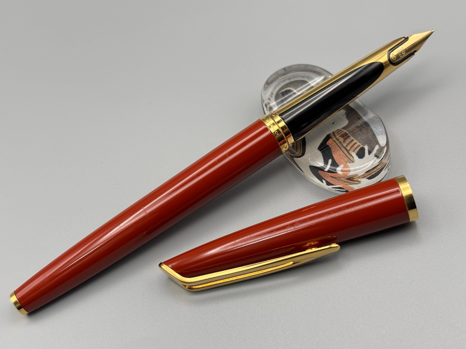 Waterman CF Fountain Pen Red Orange 18K Gold Medium Nib Used Made in France