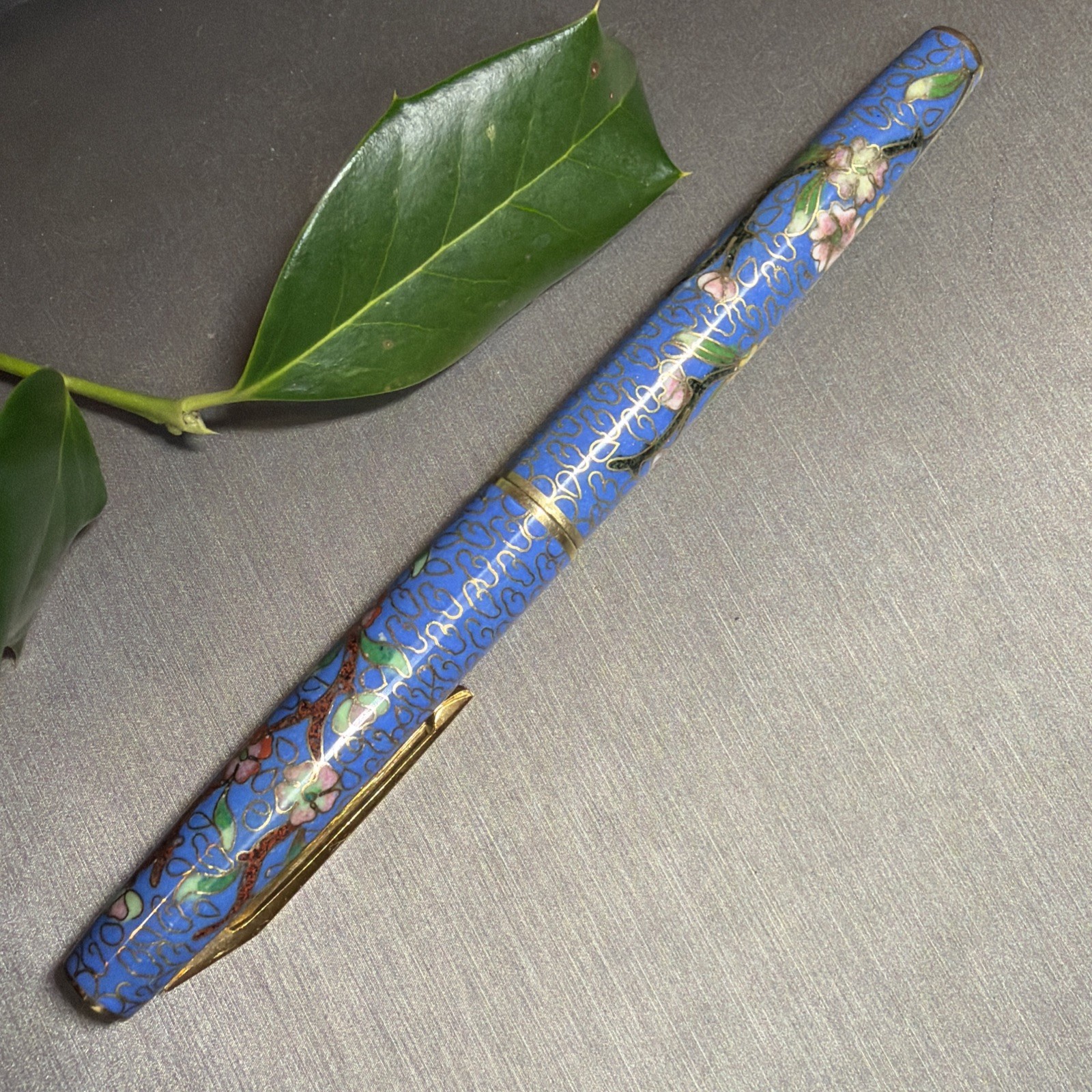 Vintage Golden Star Chinese Export Cloisonne Enamel Floral Fountain Pen NIB