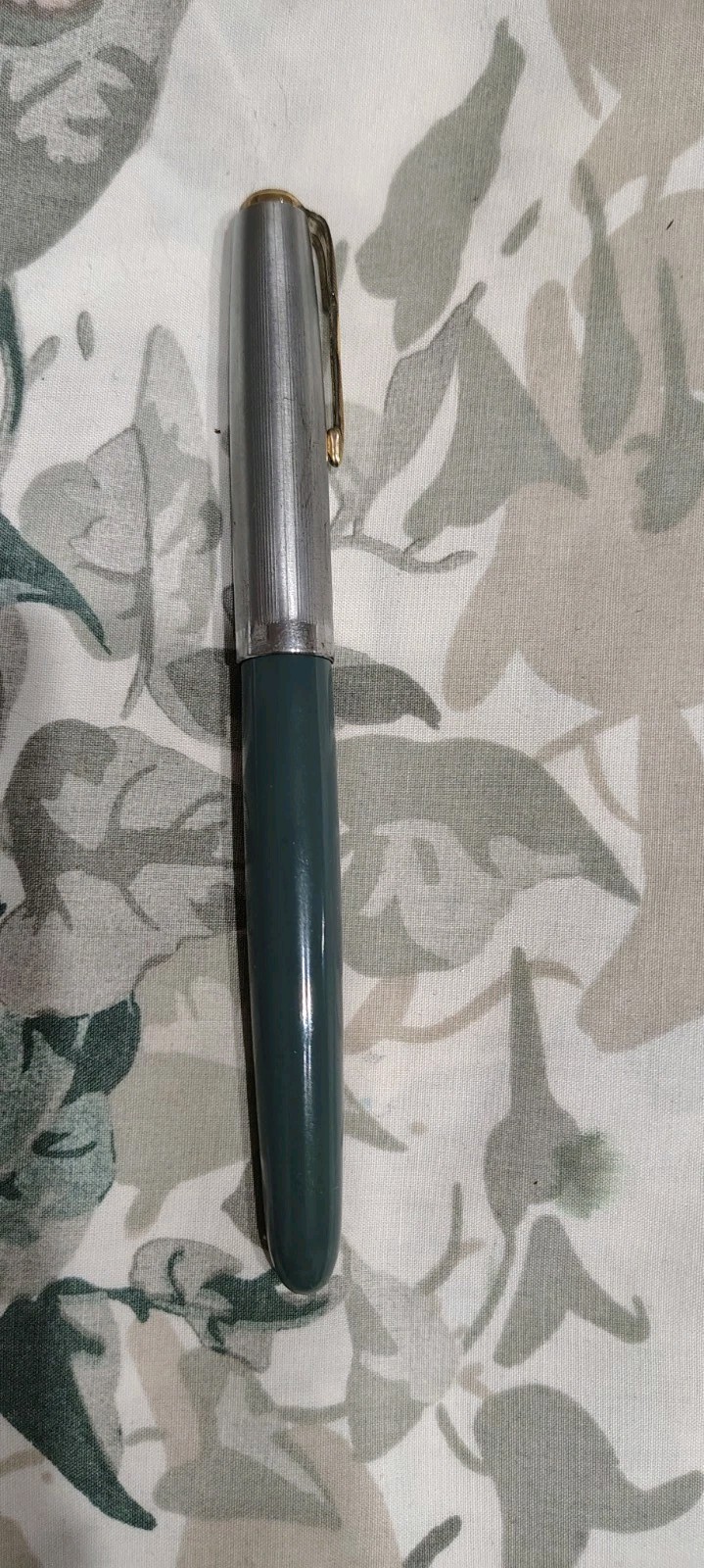 Parker 51 Vacumatic Silver Filled Cap, Grey Barrel Fountain Pen F 14k Gold Nib