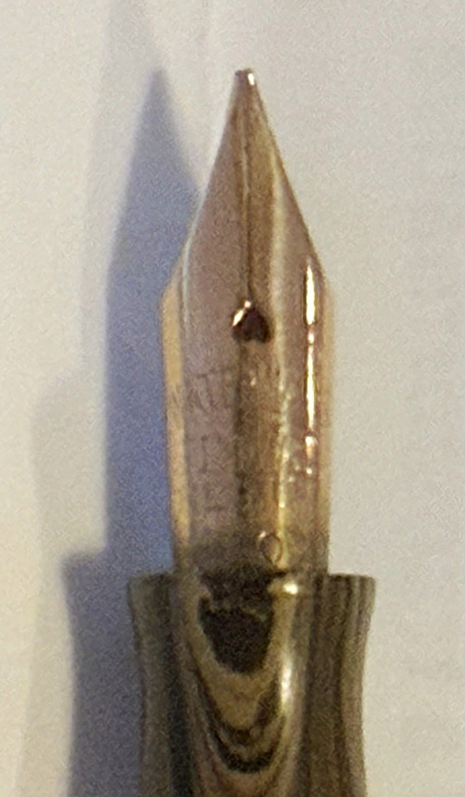 Waterman Olive ripple 52v fountain pen with super flexy nib.