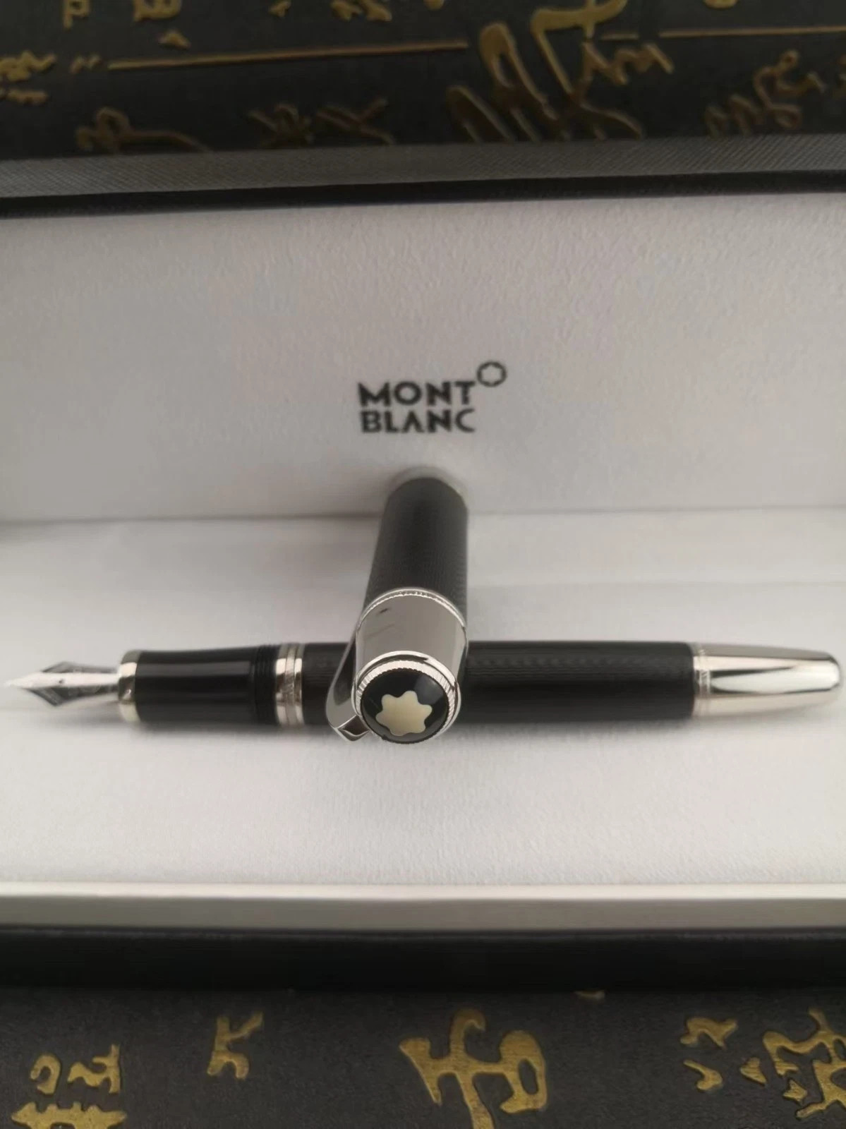 2026 New Montblanc Classic Fountain Pens With Box 145 !