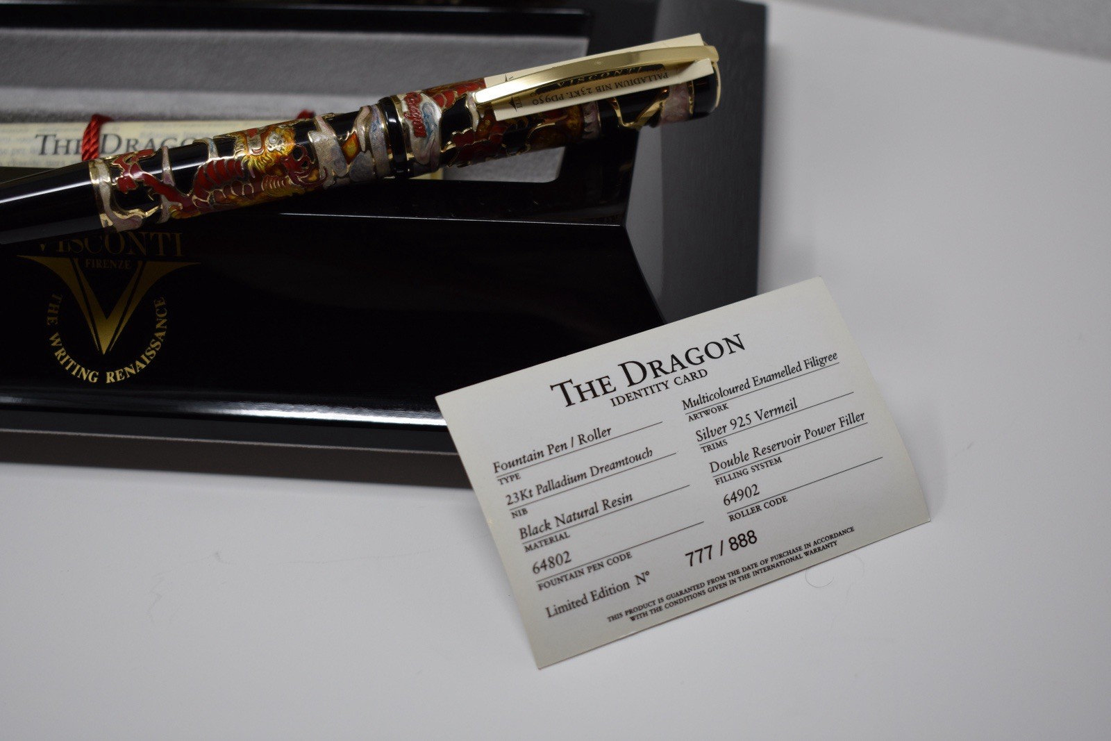 Visconti Year of The Dragon 2012 Limited Edition 888 23k Nib Fountain Pen 64802