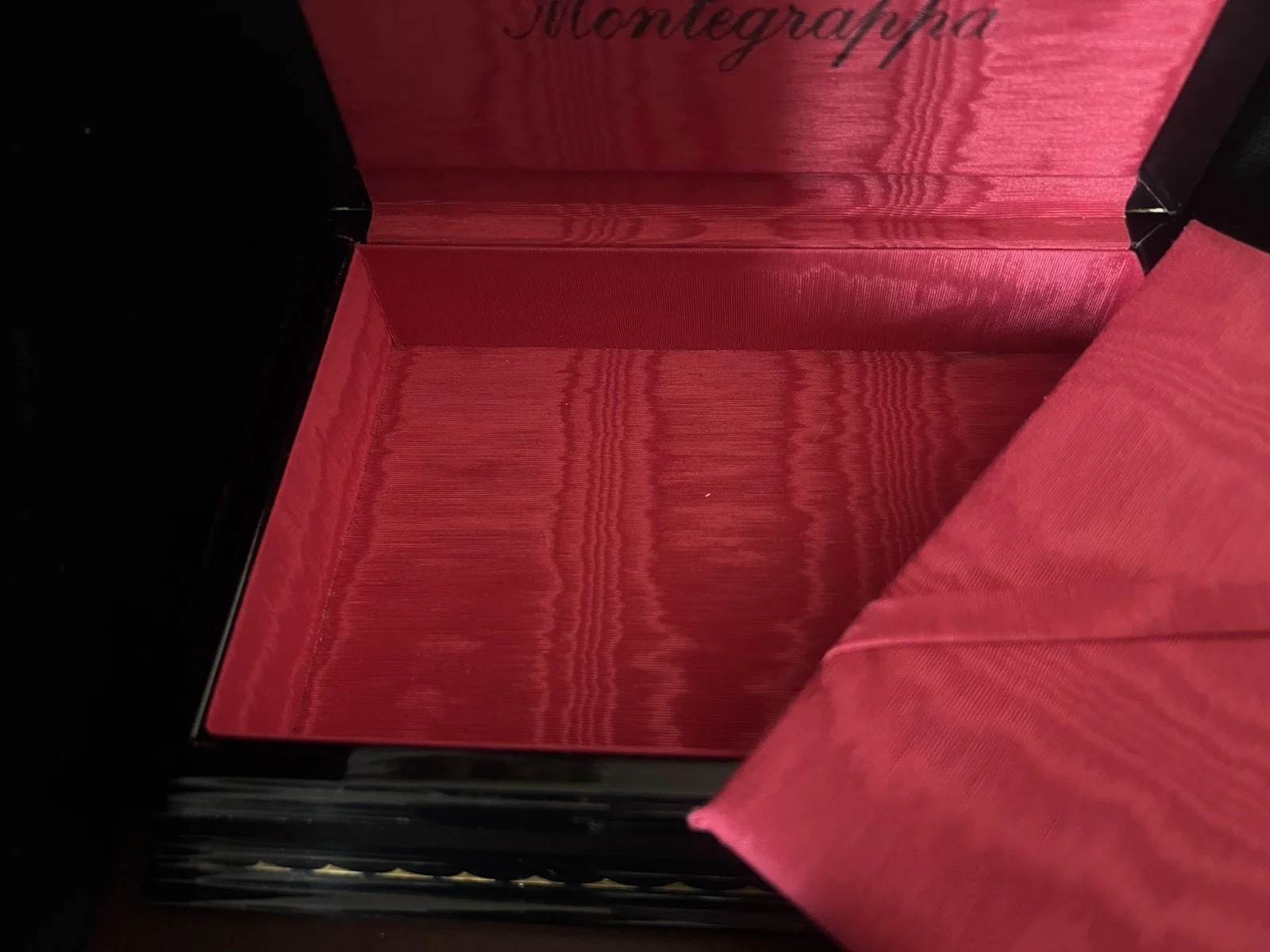 Montegrappa Oriental Zodiac Limited Edition