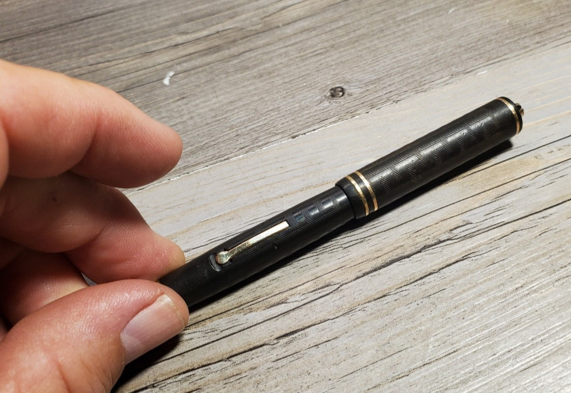 Wahl Eversharp 2 Lever Fill Signature 14K solid gold nib Fountain Pen 1930