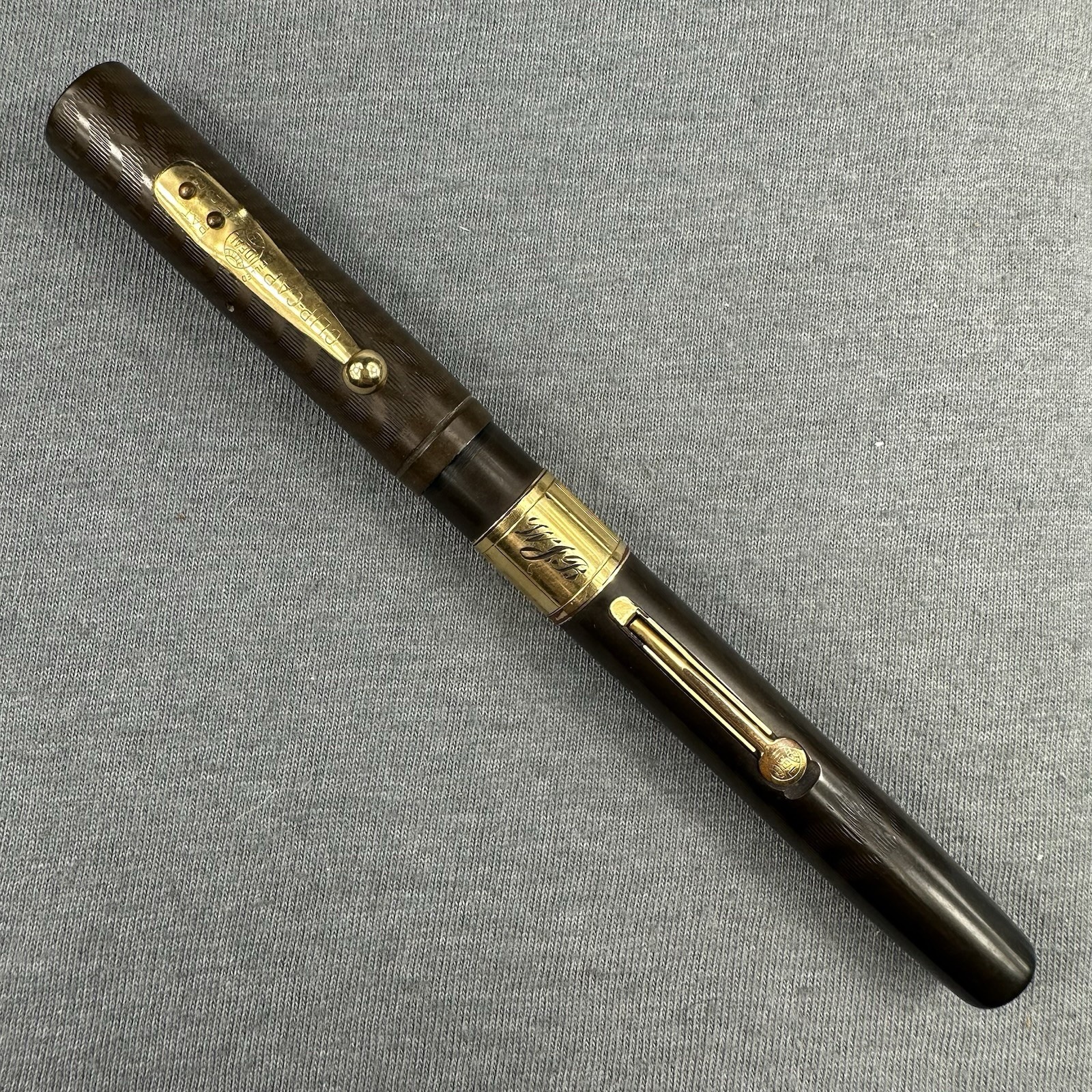 Waterman’s 52 BCHR Gold Filled Trim Wide Barrel Band 14k #2 Fine Flex Nib