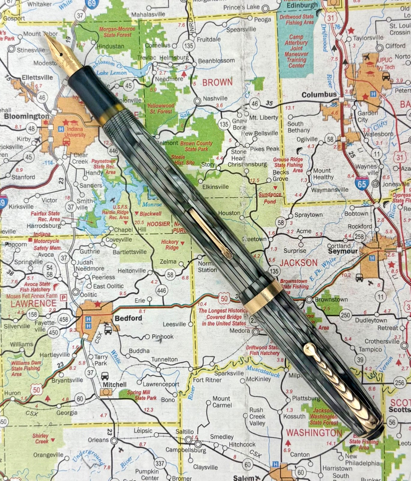 Vintage Art Deco Style King Fountain Pen, with warranted 14k gold Nib, Restored