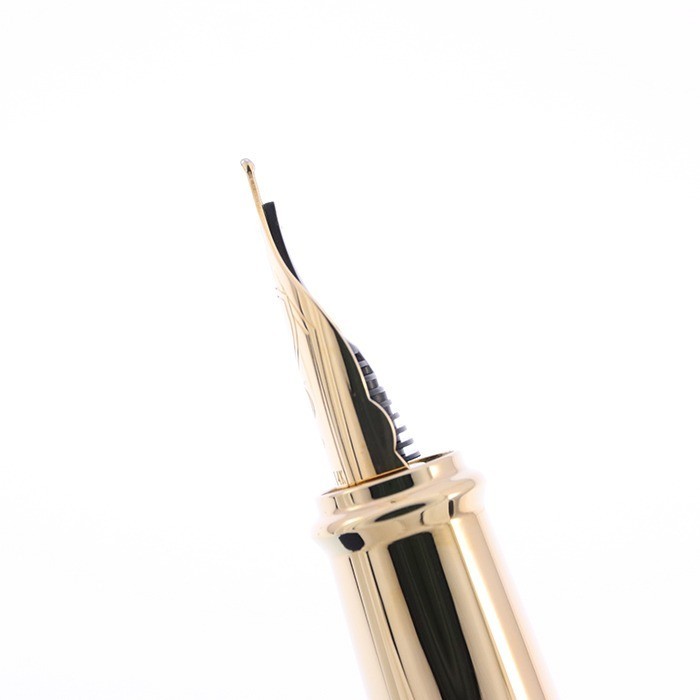 S.T.Dupont Fountain Pen Line D James Bond 007 Yellow Gold Plated Nib M 14K
