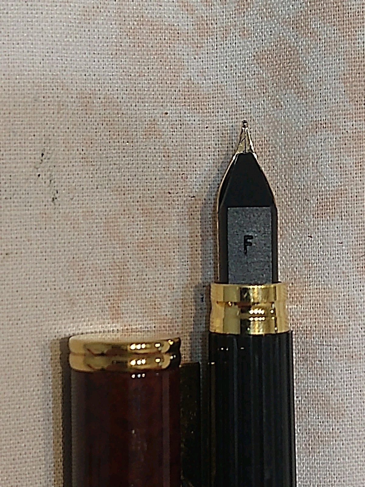 waterman Exclusive Brown Marble Laque Fountain With 18k Gold Fine Nib France