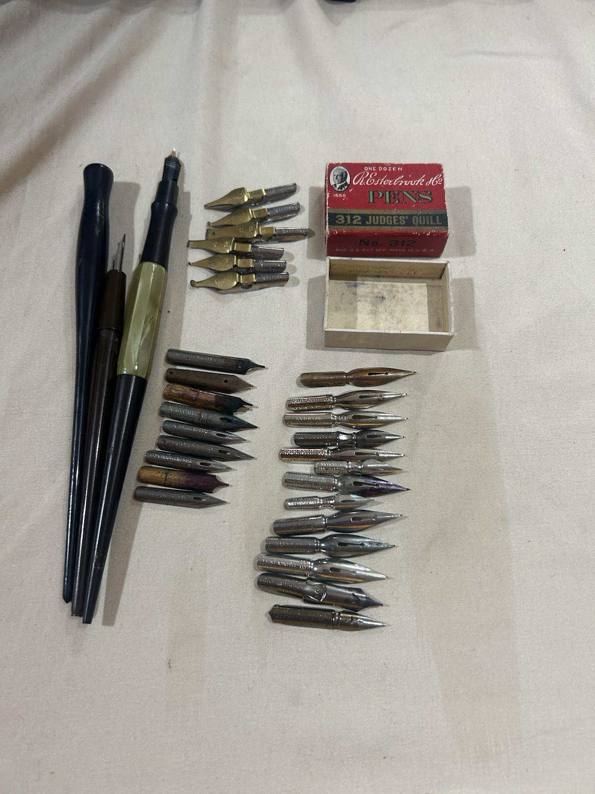 Lot of Pencil Quill Esterbrook Eagle Dip Pen Nib Holder