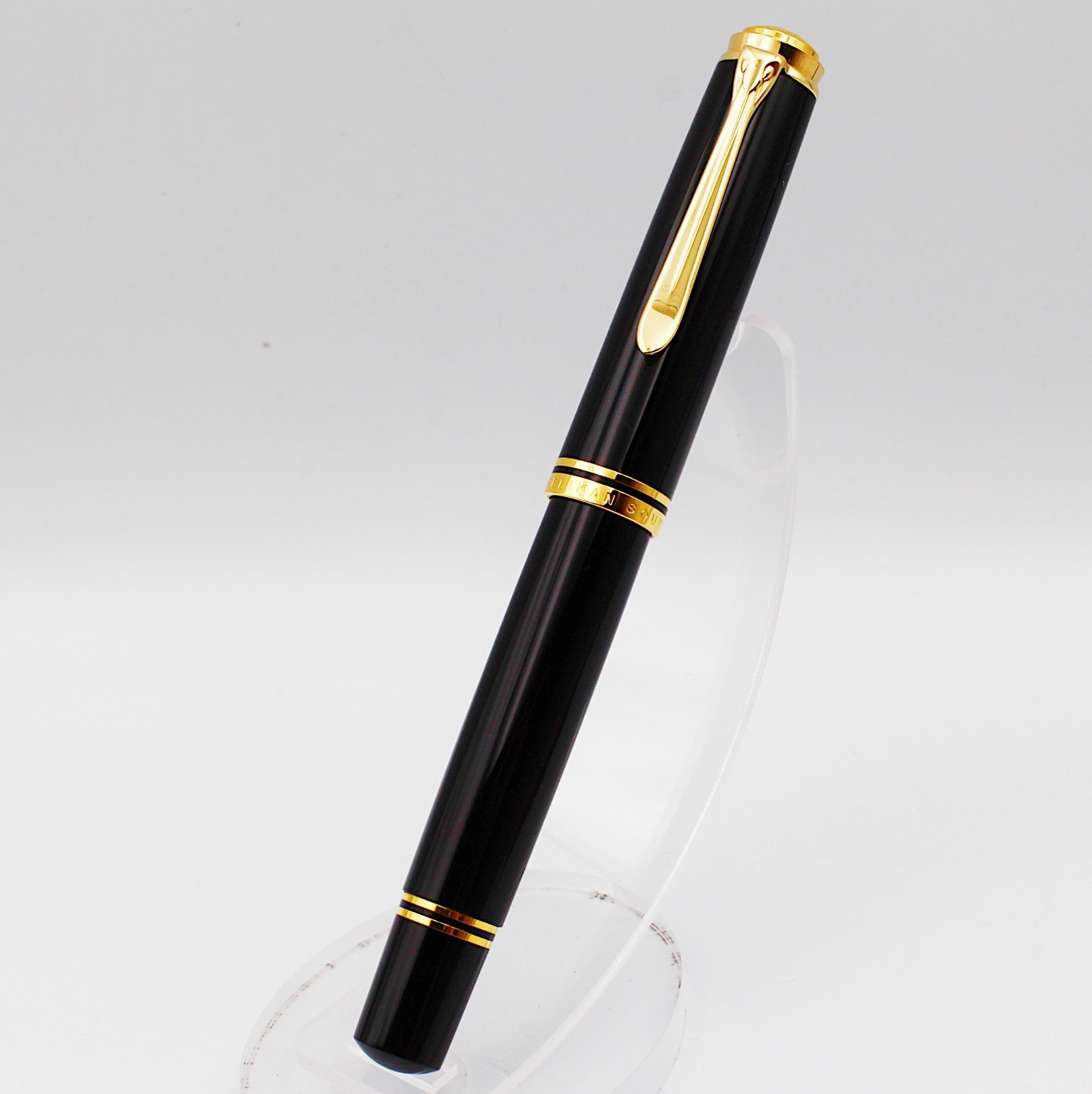 [New unused]Pelikan Souveran M1000 Fountain Pen Nib F Black w/box & ink