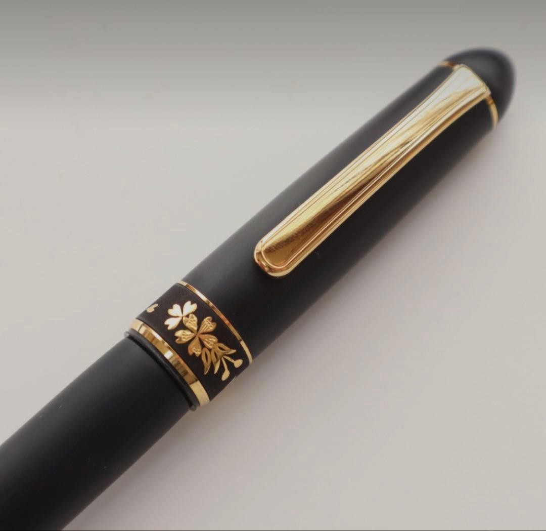 NEW Platinum #3776 Higo Zogan Sakura Fountain Pen 14K M Medium Nib Japan Rare